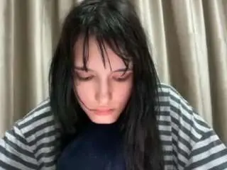 Camsoda Nude Webcam of sheronhilstad