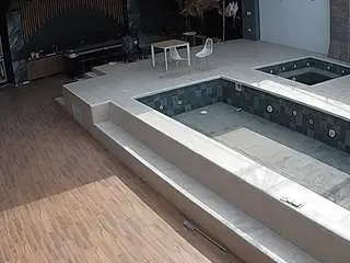 Camsoda Live Sex Cam of voyeurcam-casa-salsa-gym