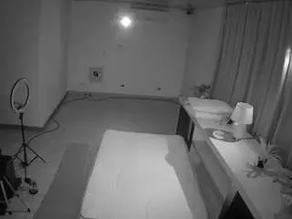 Camsoda Sex Chat of voyeurcam-jb-office-1