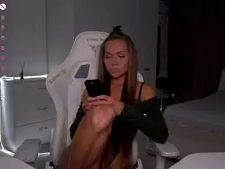 Camsoda Watch Live Sex Cams of evelina-fox