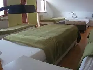 Camsoda Live Sex Cam of voyeurcam-julmodels-bed-2