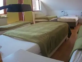 Camsoda Live Sex of voyeurcam-julmodels-bed-2