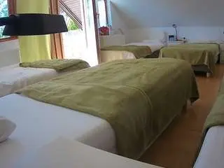 Camsoda Best Webcam of voyeurcam-julmodels-bed-2