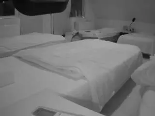 Camsoda Live Porn of voyeurcam-julmodels-bed-2