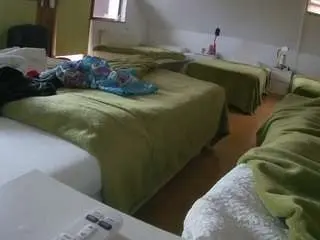Camsoda Free Porn Cam of voyeurcam-julmodels-bed-2