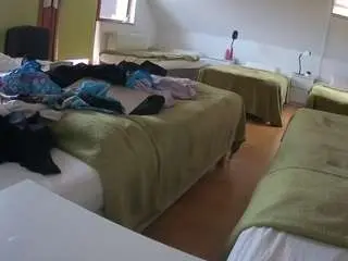 Camsoda Live Sex Cam of voyeurcam-julmodels-bed-2