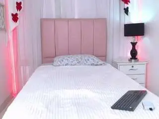 Camsoda Live Sex Cam of ivyy-crystal