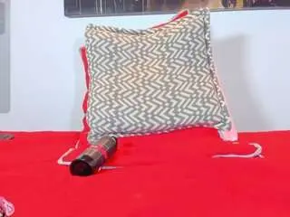 Camsoda Sex Cam of karlaliones99