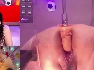 Camsoda Nude Webcam of roxy-licious