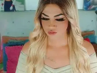 Camsoda Nude Webcam of karolsex1
