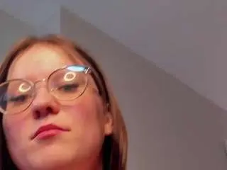 Camsoda Free Porn Cam of peggy-hun1t