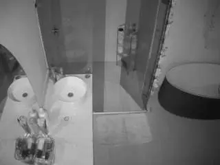 Camsoda Watch Live Sex Cams of voyeurcam-casa-salsa-bathroom-6