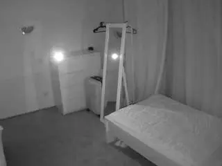 Camsoda Private Sex Chat of voyeurcam-julmodels-reallife-3