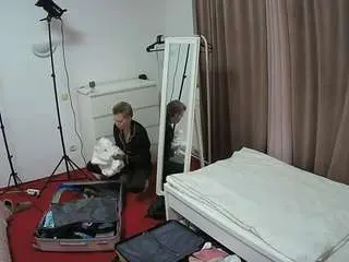Camsoda Free Porn Cam of voyeurcam-julmodels-reallife-3