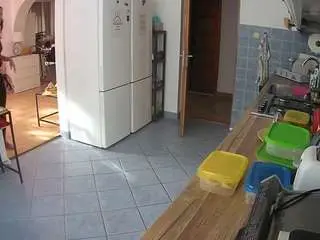 Camsoda Nude Webcam of voyeurcam-julmodels-kitchen
