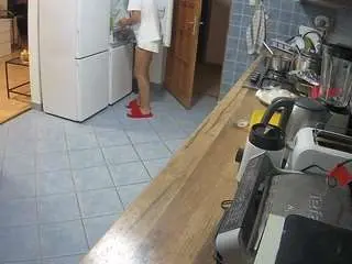 Camsoda Live Sex of voyeurcam-julmodels-kitchen