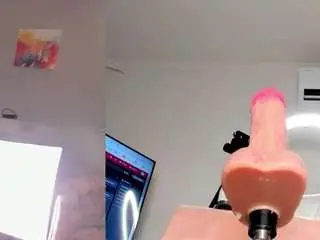 Camsoda Free Live Porn of zoe-backer