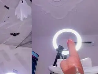Camsoda Best Webcam of zoe-backer