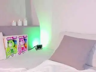 Camsoda Adult Webcams of elisa-castrillon