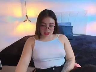 Camsoda Adult Webcams of mia-wils
