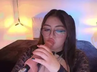 Camsoda Adult Webcam of mia-wils