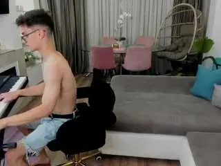 Camsoda Live Sex of johnnykeyton8