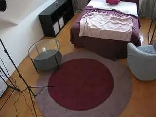 Camsoda Sex Chat of voyeurcam-julmodels-whitebed-1