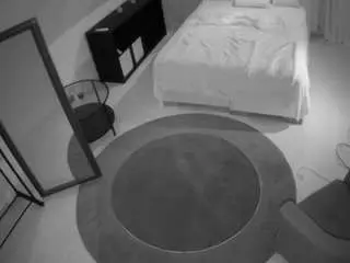 Camsoda Private Sex Chat of voyeurcam-julmodels-whitebed-1