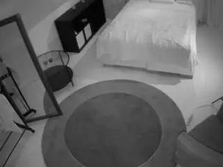 Camsoda Free Live Porn of voyeurcam-julmodels-whitebed-1
