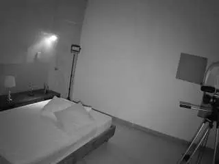 Camsoda Sex Cam of voyeurcam-jb-room-2