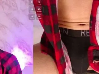 Camsoda Watch Live Sex Cams of peachmonroe