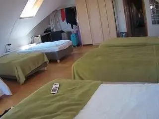 Camsoda Sex Chat of voyeurcam-julmodels-bed-3