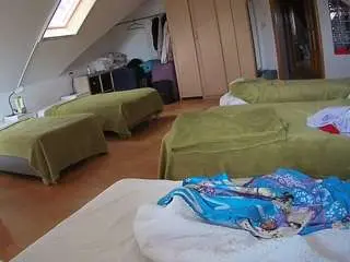 Camsoda Sex Cam of voyeurcam-julmodels-bed-3