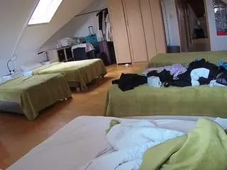 Camsoda Live Porn of voyeurcam-julmodels-bed-3