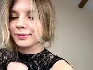Camsoda Watch Live Sex Cams of chloe-show