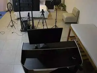 Camsoda Private Sex Chat of voyeurcam-jb-photo-studio