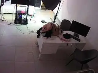 Camsoda Free Porn Cam of voyeurcam-jb-photo-studio