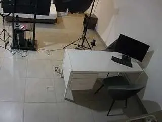 Camsoda Best Webcam of voyeurcam-jb-photo-studio