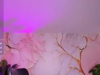 Camsoda Watch Live Sex Cams of keytin-thomson