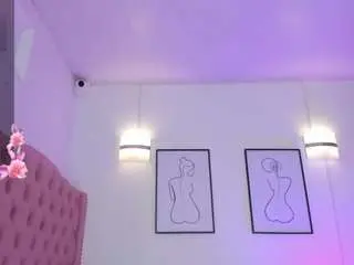 Camsoda Sex Cam of laaura-velez