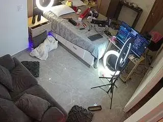 Camsoda Live Sex Cam of voyeurcam-casa-salsa-bedroom-11