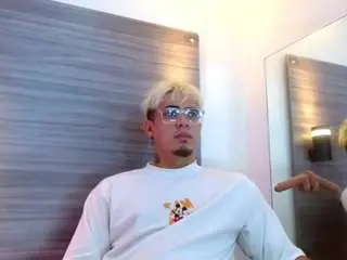 Camsoda Sex Chat of zeustrys