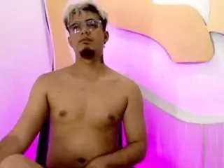 Camsoda Adult Webcam of zeustrys