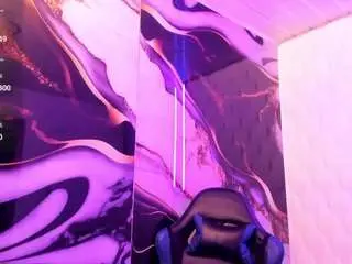 Camsoda Watch Live Sex Cams of susan-moore29