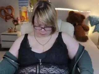 Camsoda Sex Cam of bonnnyboobsy