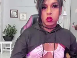 Camsoda Watch Live Sex Cams of silvanacapellii