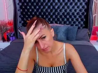 Camsoda Adult Video Chat of rebeccadiamond18