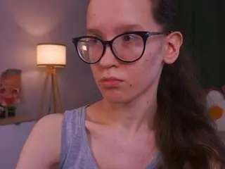 Camsoda Free Porn Cam of lynettebails