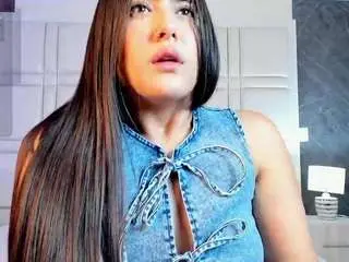 Camsoda Free Live Porn of paulinasweett
