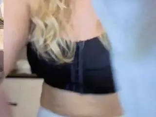 Camsoda Sex Cam of megan-ros